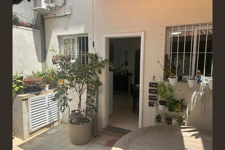 Casa à venda com 120m², 3 quartos e 2 vagas Casa à venda com 120m², 3 quartos e 2 vagasFoto 08