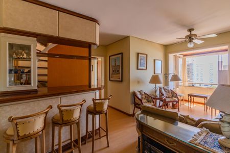 Apartamento à venda com 165m², 3 quartos e 1 vagaSala