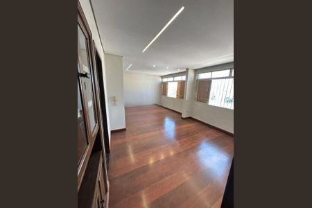 Sala de apartamento para alugar com 3 quartos, 120m² em Coração Eucarístico, Belo Horizonte