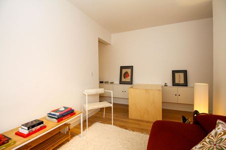 Sala de apartamento para alugar com 2 quartos, 65m² em Pinheiros, São Paulo