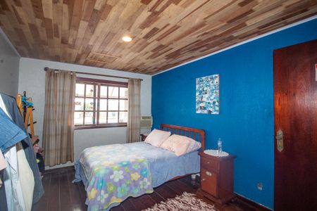 Casa à venda com 375m², 4 quartos e 2 vagasQuarto 2