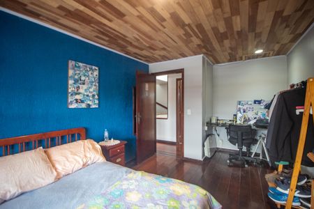 Casa à venda com 375m², 4 quartos e 2 vagasQuarto 2