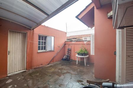 Casa à venda com 375m², 4 quartos e 2 vagasQuintal