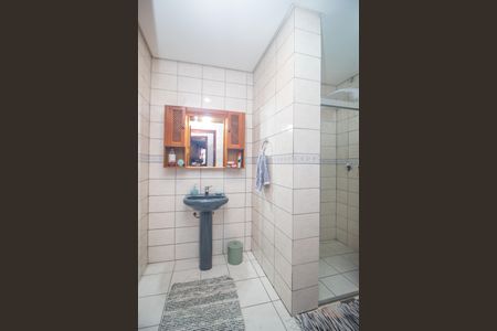 Casa à venda com 375m², 4 quartos e 2 vagasBanheiro de Serviço