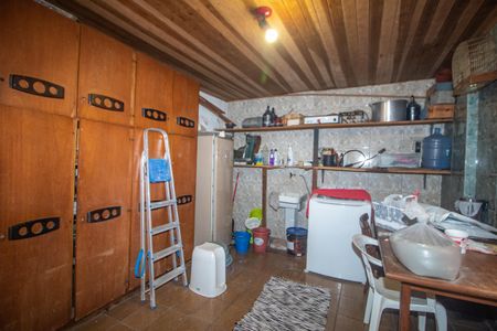 Casa à venda com 375m², 4 quartos e 2 vagasQuarto 4