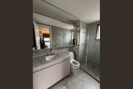 Apartamento para alugar com 51m², 1 quarto e sem vaga Apartamento para alugar com 51m², 1 quarto e sem vagaBanheiro da Suíte
