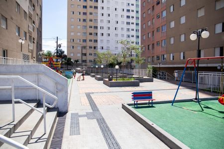 Apartamento à venda com 43m², 2 quartos e sem vagaÁrea comum