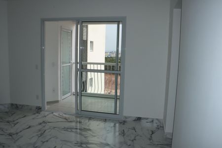 Apartamento para alugar com 85m², 2 quartos e 1 vagaSala