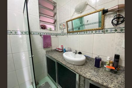 Apartamento à venda com 71m², 3 quartos e 1 vagaBanheiro