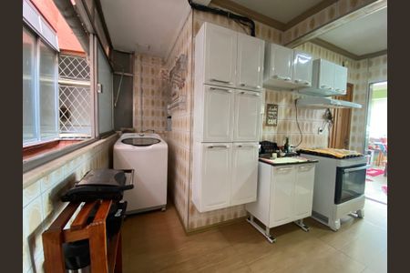 Apartamento à venda com 71m², 3 quartos e 1 vagaÁrea de Serviço