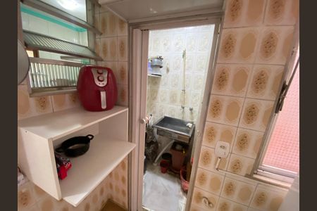 Apartamento à venda com 71m², 3 quartos e 1 vagaÁrea de Serviço