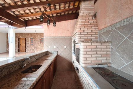 Casa à venda com 259m², 2 quartos e 2 vagas Casa à venda com 259m², 2 quartos e 2 vagasÁrea gourmet