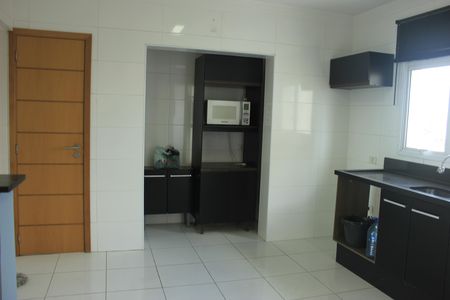 Apartamento à venda com 151m², 3 quartos e 3 vagasCozinha