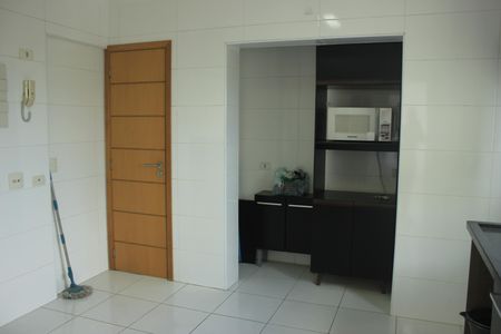 Apartamento à venda com 151m², 3 quartos e 3 vagasCozinha