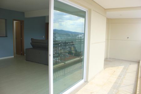 Apartamento à venda com 151m², 3 quartos e 3 vagasVaranda