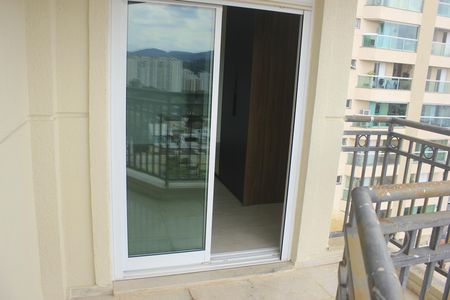 Apartamento à venda com 151m², 3 quartos e 3 vagasVaranda da Suíte 3