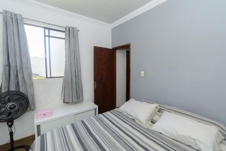 Quarto 2 de apartamento à venda com 2 quartos, 50m² em Inconfidentes, Contagem