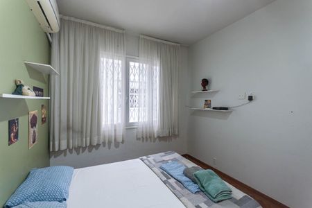 Casa à venda com 150m², 4 quartos e 3 vagasQuarto 2