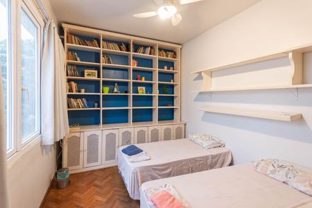 Casa à venda com 150m², 4 quartos e 3 vagasQuarto 1