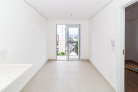 Apartamento para alugar com 28m², 1 quarto e sem vaga Apartamento para alugar com 28m², 1 quarto e sem vagaSala