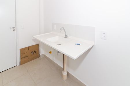 Apartamento para alugar com 28m², 1 quarto e sem vaga Apartamento para alugar com 28m², 1 quarto e sem vagaCozinha e Área de Serviço