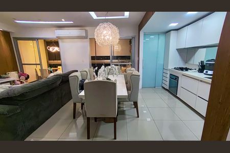 Sala de apartamento para alugar com 2 quartos, 116m² em Barra da Tijuca, Rio de Janeiro