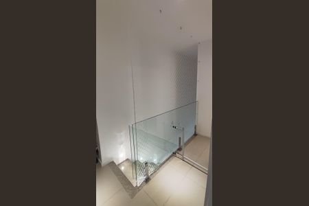 Apartamento para alugar com 116m², 2 quartos e 1 vagaEscada