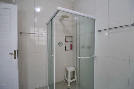 Apartamento para alugar com 159m², 4 quartos e sem vaga Apartamento para alugar com 159m², 4 quartos e sem vagaBanheiro Social 1
