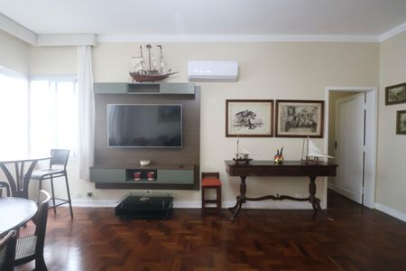 Apartamento para alugar com 159m², 4 quartos e sem vaga Apartamento para alugar com 159m², 4 quartos e sem vagaSala