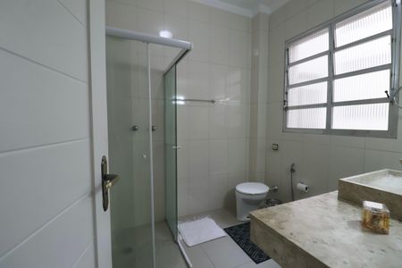 Apartamento para alugar com 159m², 4 quartos e sem vaga Apartamento para alugar com 159m², 4 quartos e sem vagaBanheiro Social 1