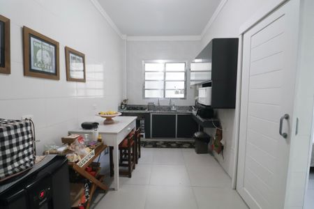 Apartamento para alugar com 159m², 4 quartos e sem vaga Apartamento para alugar com 159m², 4 quartos e sem vagaCozinha