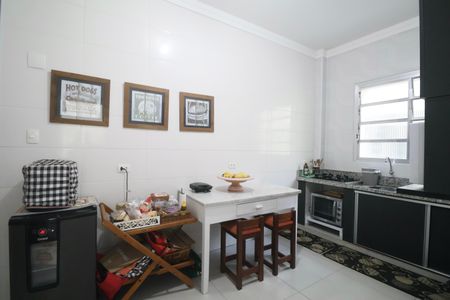 Apartamento para alugar com 159m², 4 quartos e sem vaga Apartamento para alugar com 159m², 4 quartos e sem vagaCozinha