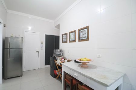 Apartamento para alugar com 159m², 4 quartos e sem vaga Apartamento para alugar com 159m², 4 quartos e sem vagaCozinha