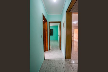 Corredor de casa para alugar com 2 quartos, 150m² em Vila João Ramalho, Santo André