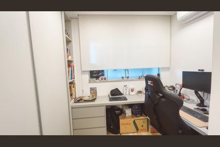 Apartamento à venda com 126m², 3 quartos e 1 vagaEscritório