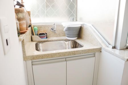 Apartamento à venda com 126m², 3 quartos e 1 vagaÁrea de Serviço