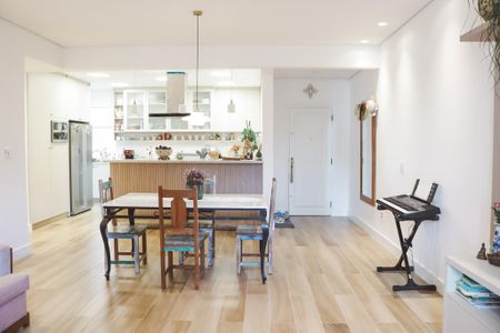 Apartamento à venda com 126m², 3 quartos e 1 vagaSala