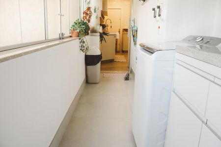 Apartamento à venda com 126m², 3 quartos e 1 vagaÁrea de Serviço