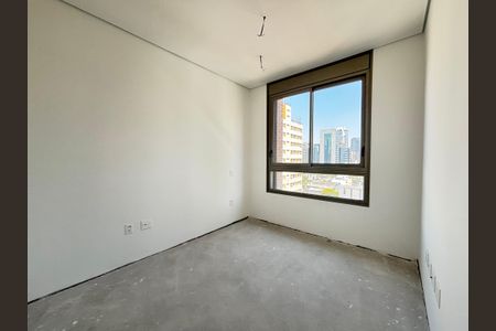 Apartamento à venda com 191m², 3 quartos e 3 vagas Apartamento à venda com 191m², 3 quartos e 3 vagasSuíte 2