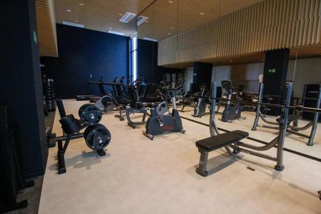 Apartamento à venda com 191m², 3 quartos e 3 vagas Apartamento à venda com 191m², 3 quartos e 3 vagasÁrea comum - Academia