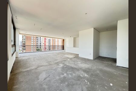 Apartamento à venda com 191m², 3 quartos e 3 vagas Apartamento à venda com 191m², 3 quartos e 3 vagasSala/Cozinha