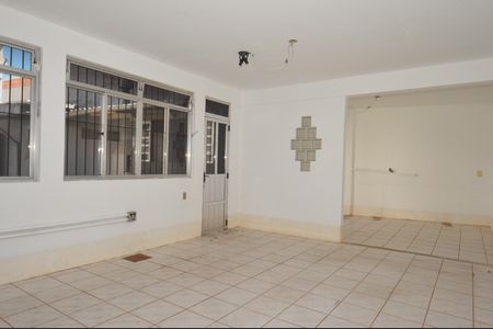 Casa à venda com 541m², 5 quartos e 6 vagasÁrea comum