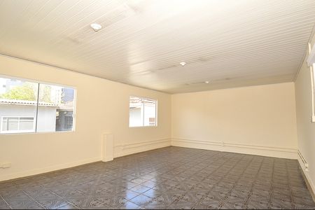 Casa à venda com 541m², 5 quartos e 6 vagasCozinha