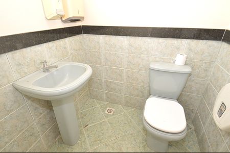Casa à venda com 541m², 5 quartos e 6 vagasLavabo