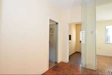 Casa à venda com 541m², 5 quartos e 6 vagasSala 3