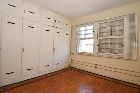 Casa à venda com 541m², 5 quartos e 6 vagasQuarto 3