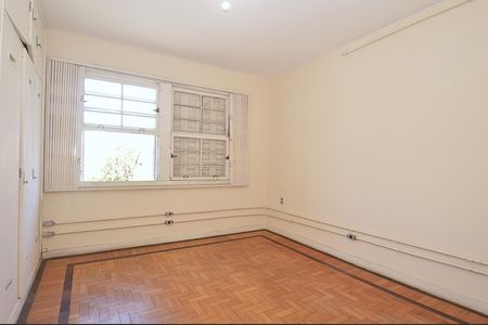 Casa à venda com 541m², 5 quartos e 6 vagasQuarto 3