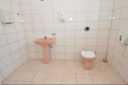 Casa à venda com 541m², 5 quartos e 6 vagasBanheiro