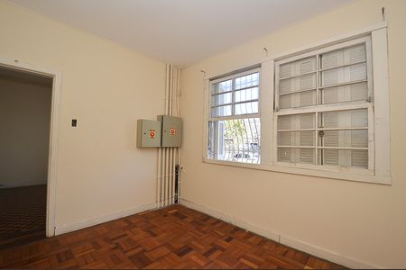 Casa à venda com 541m², 5 quartos e 6 vagas Quarto 1