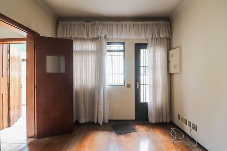 Casa à venda com 137m², 3 quartos e 1 vagaSala